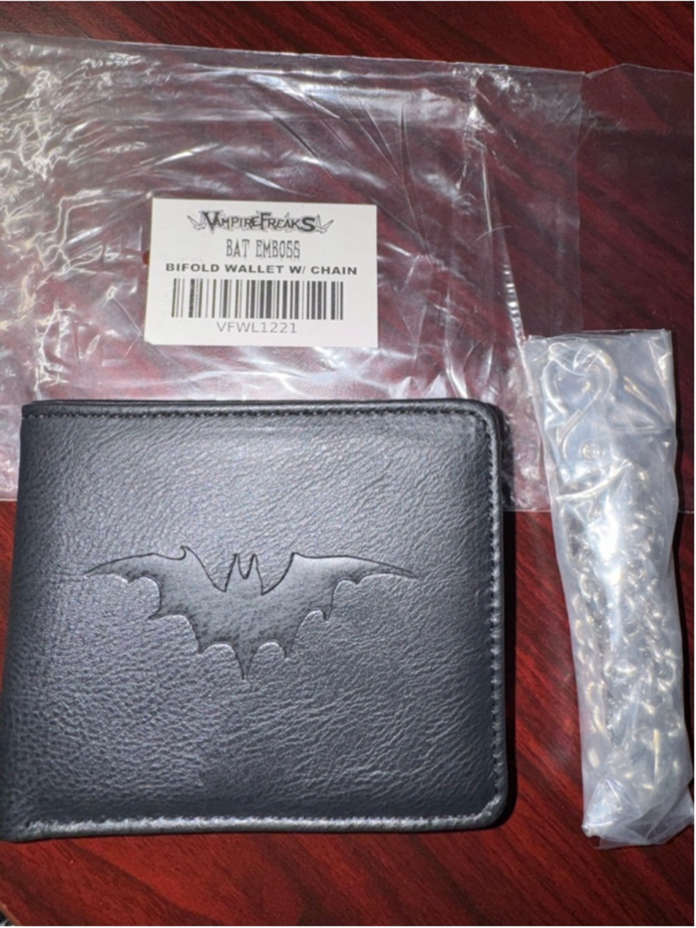 VampireFreaks Bat Emboss Bifold Wallet w/ Chain Goth Emo Punk Black - Picture 2 of 9